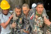 নেপালের টানেল থেকে ১০ দিন পর একজনকে জীবিত উদ্ধার
