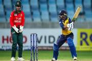 লড়াই করে শেষ ওভারে হারল বাংলাদেশ