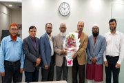অ্যাক্রেডিটেশনের জন্য বিএসিতে ইস্টার্ন ইউনিভার্সিটির ৭ প্রো…