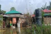 রাস্তা নেই, পানিবন্দি চর আষাড়িয়াদহের আশ্রয়ণ প্রকল্পের ২০ পর…