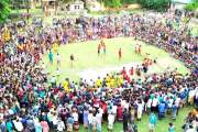 দিনাজপুরে ঐতিহ্যবাহী লাঠিখেলা দেখতে মানুষের ঢল