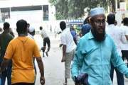 গ্রাহকদের সঙ্গে সংঘর্ষের পর বাংলাদেশ ব্যাংকের সামনে ইসলামী …