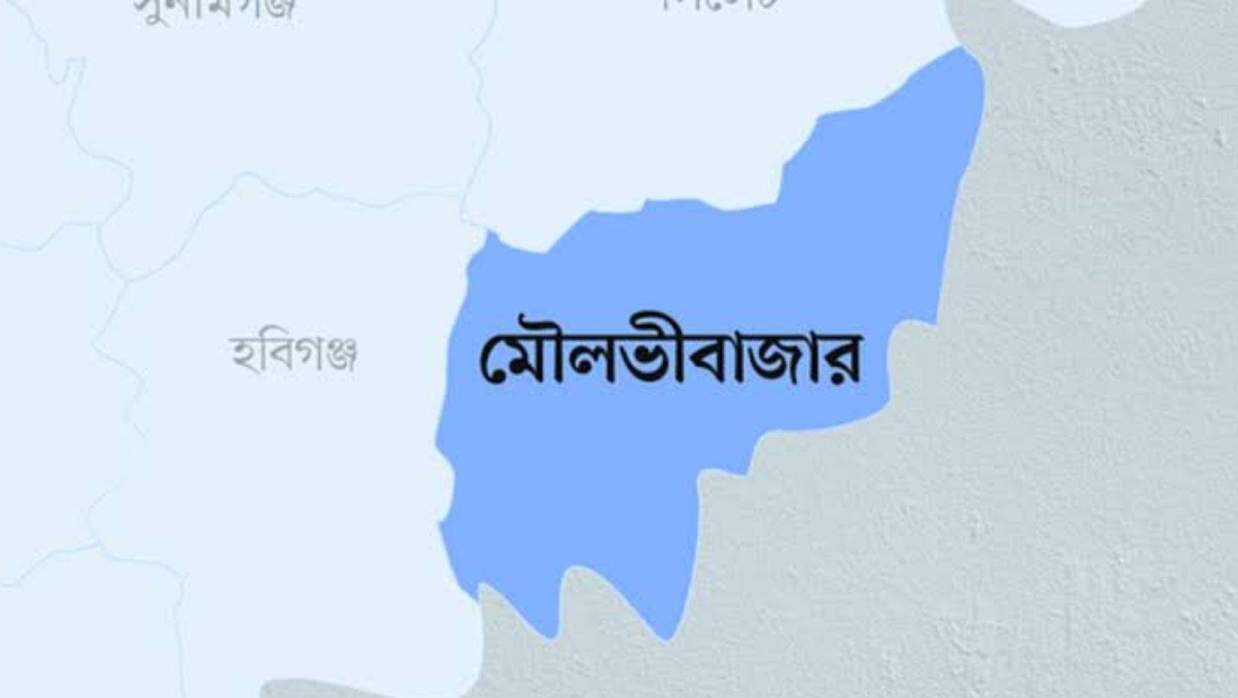 স্থায়ী ঠিকানা না থাকায় জমি দান করলেন এক হিন্দু প্রতিবেশী