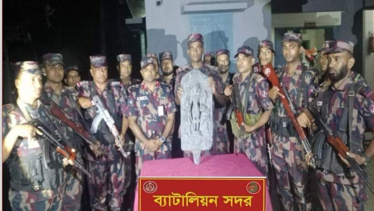 কষ্টিপাথরের মূর্তি উদ্ধার