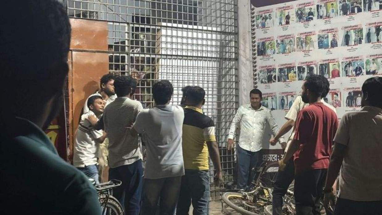  রাবিতে সাংবাদিকের ওপর হামলা