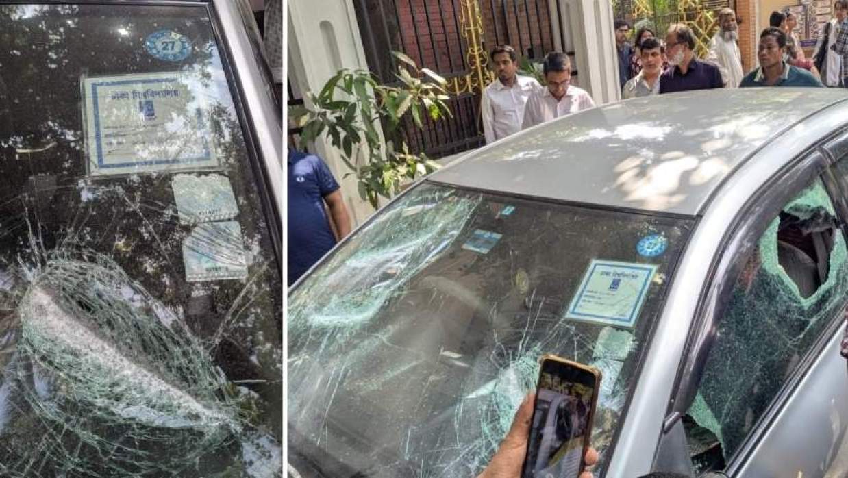 শিক্ষকের প্রাইভেট কারের ধাক্কায় ঢাবির পাঁচ শিক্ষার্থী আহত