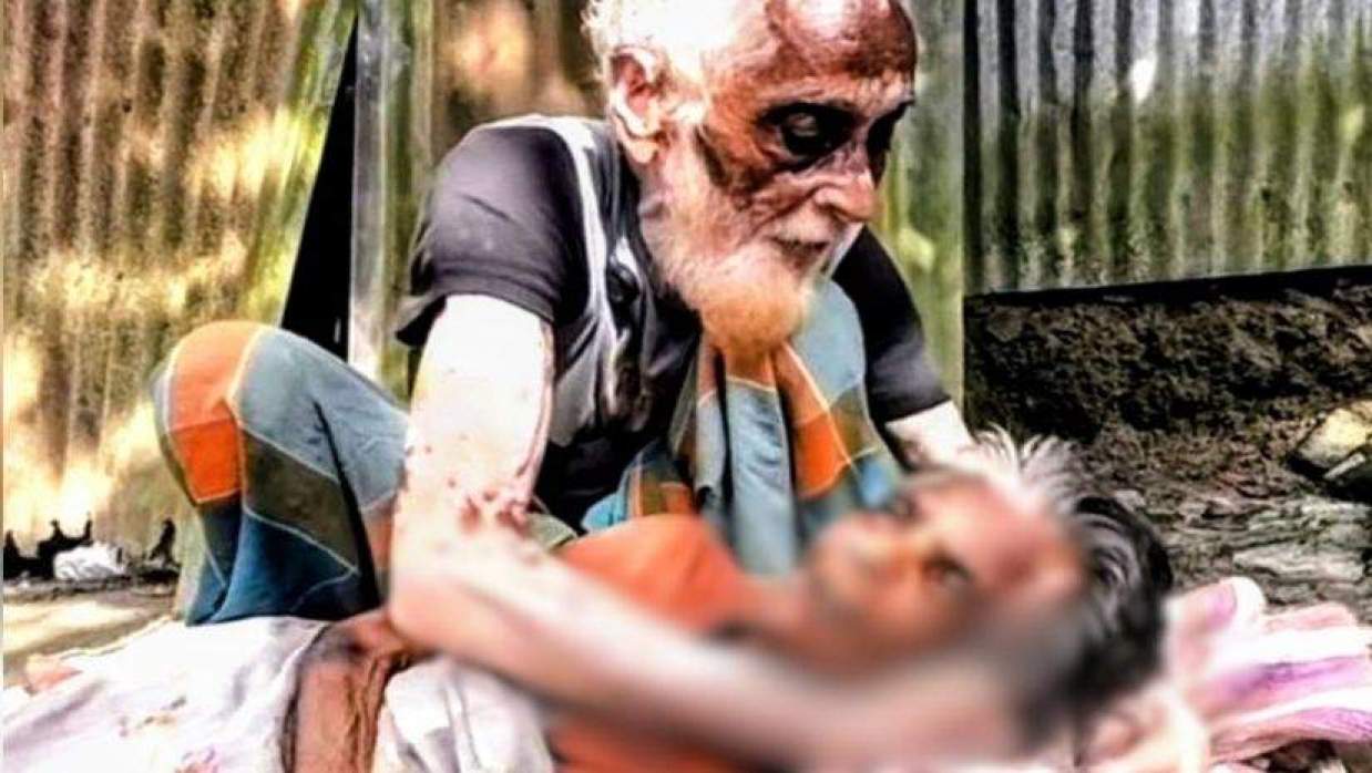 বৃদ্ধ সাজু শেখ ও তার স্ত্রী নূরজাহান বেগম