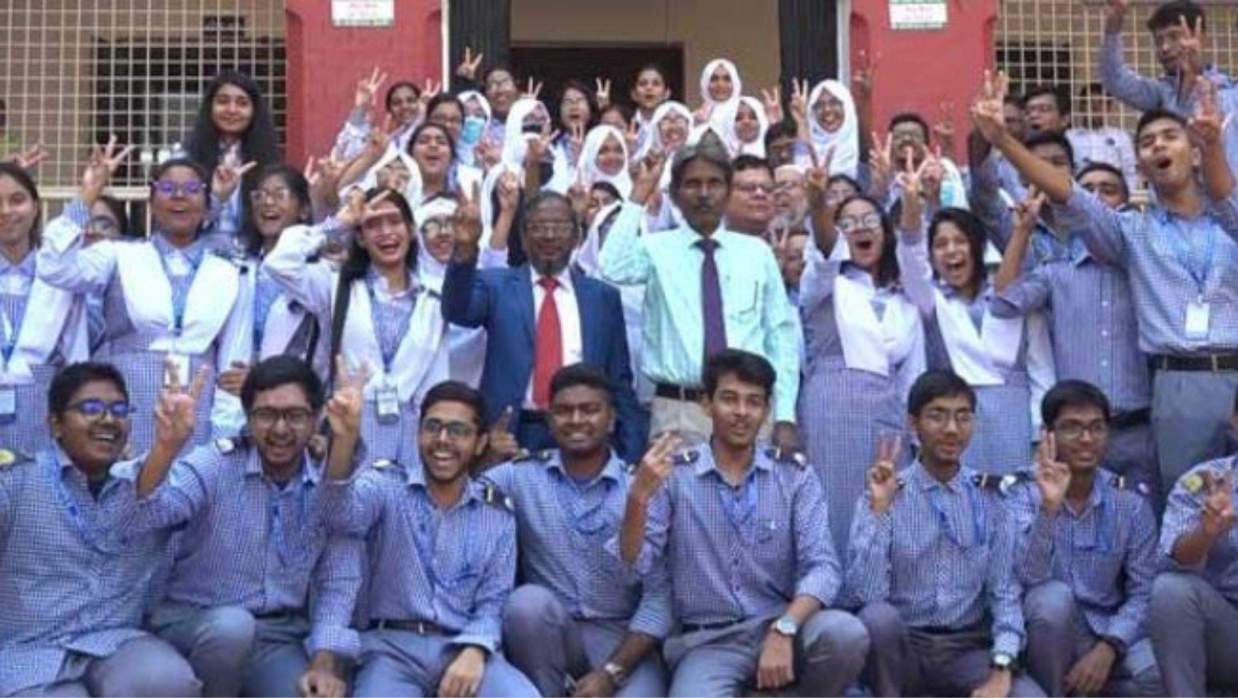 এইচএসসি পরীক্ষার্থীরা