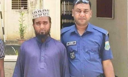 ছাত্রীকে যৌন নিপীড়নের চেষ্টার অভিযোগে মাদ্রাসা শিক্ষক গ্রেপ্তার