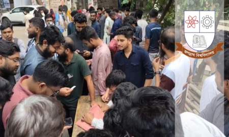 ‎জগন্নাথ বিশ্ববিদ্যালয়ের গরুভোজে শিক্ষার্থীদের উপচে পড়া ভিড়