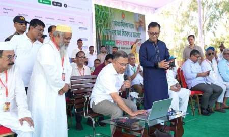 রাজশাহীতে আখচাষিদের ১২ কোটি প্রণোদনা দিলেন প্রধানমন্ত্রী 