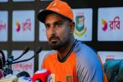 এশিয়ান গেমসে ব্যর্থ, সংবাদ সম্মেলনে সাংবাদিকদের সঙ্গে উত্তপ…