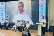 হাসপাতালে সাংবাদিকদের নিয়ে হুরহুর করে ‘নীতিনির্ধারকদের’ ঢু…