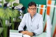 ছাত্র থেকে একই কলেজের বিভাগীয় প্রধান, সমাজকর্মের বই রচনায় খ…
