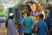 নাটোরে বাস-ট্রাক মুখোমুখি সংঘর্ষে নিহত ১৪ জনের পরিচয় শনাক্ত…
