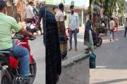 শার্শায় বাজারে অস্ত্রসদৃশ বস্তু হাতে চলাফেরা, চাঁদা দাবির জ…