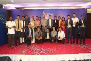 ম্যাক্স-বিএসপিএ জার্নালিস্ট অ্যাওয়ার্ড উঠল যাদের হাতে