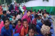 সুবিধাবঞ্চিত শিশুদের মধ্যে শিক্ষার আলো ছড়াচ্ছে জাবিপ্রবির ‘…