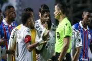 ৬ ম্যাচের নিষেধাজ্ঞার শঙ্কায় নেইমার