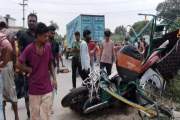 সড়কে বেপরোয়া গতি, যশোরে ২৫ দিনে প্রাণ গেল ২০ জনের