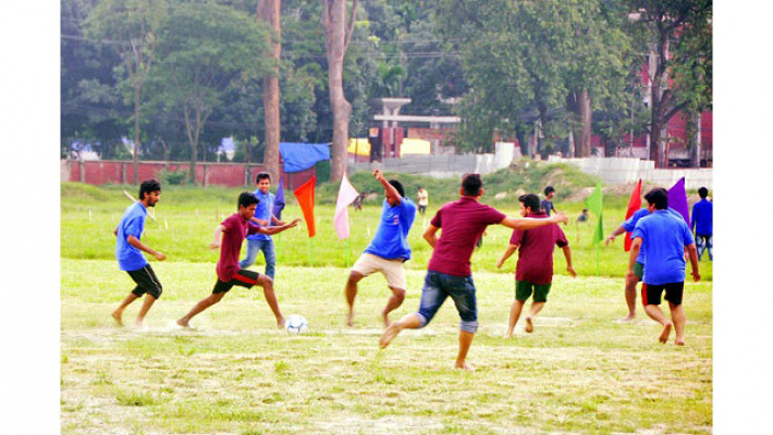 ঢাবির প্রতিষ্ঠাবার্ষিকী উপলক্ষে ডুজা’র প্রীতি ফুটবল ম্যাচ