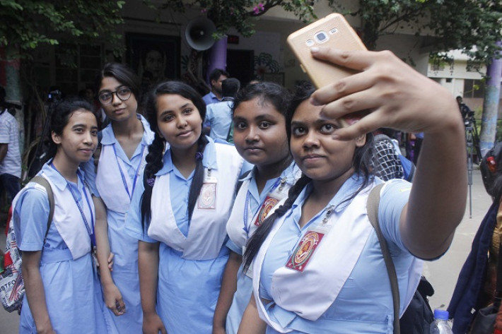 ফল প্রকাশের পর আনন্দ-উল্লাস