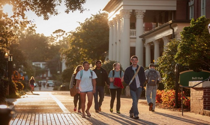 জর্জিয়া কলেজ ক্যাম্পাস।