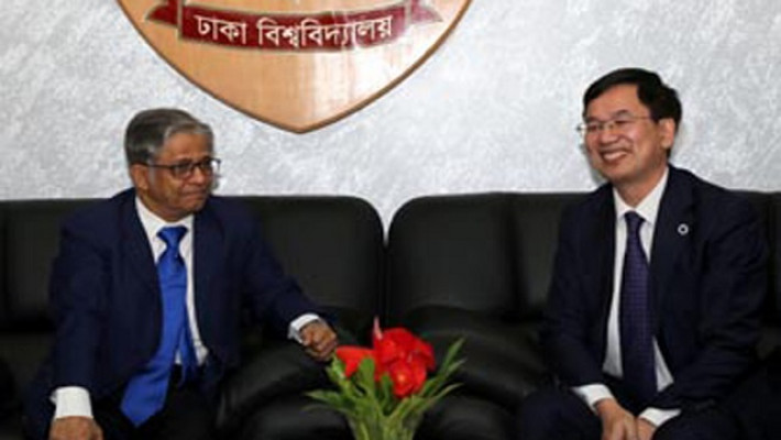 ঢাবি উপাচার্যের সঙ্গে চীনা প্রতিনিধিদলের সাক্ষাৎ