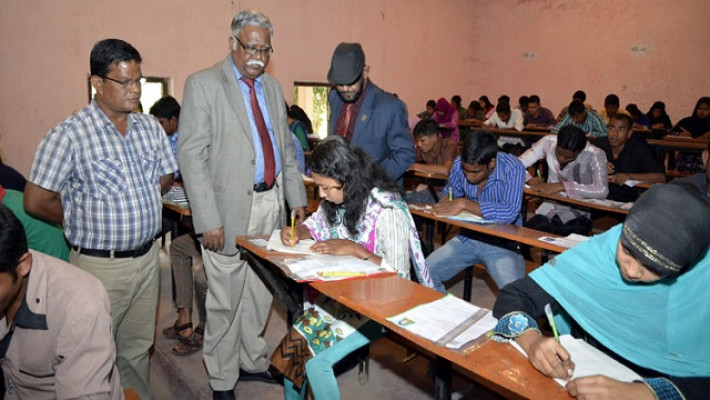 ডিগ্রি পরীক্ষা শুরু আগামীকাল