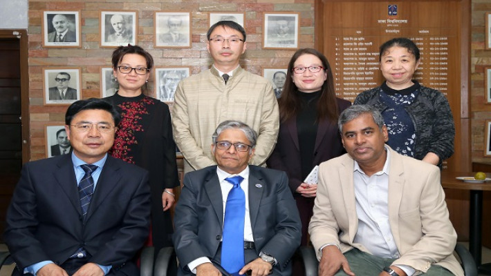 ঢাবি উপাচার্যের সঙ্গে ইউনান বিশ্ববিদ্যালয় প্রতিনিধি দলের সাক্ষাৎ