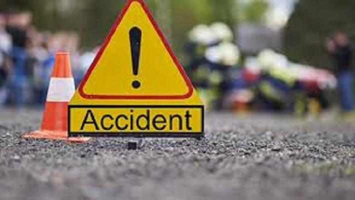 নেপালে শিক্ষা সফরের বাস খাদে, দু’শিক্ষকসহ ২০ শিক্ষার্থীর মৃত্যু 