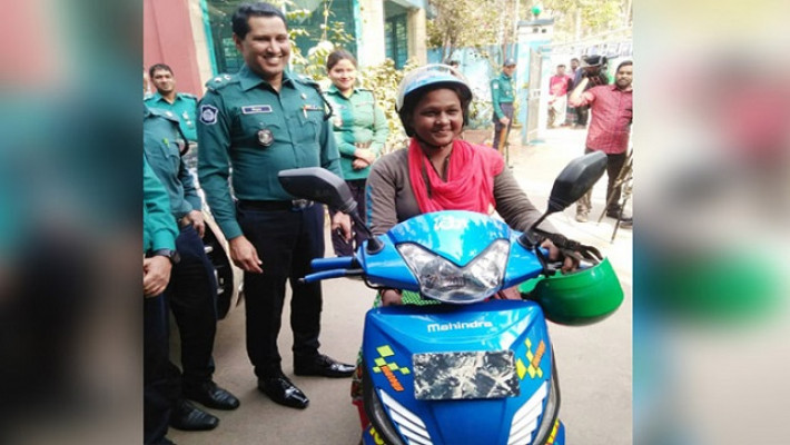 শাহনাজ আক্তার পুতুল