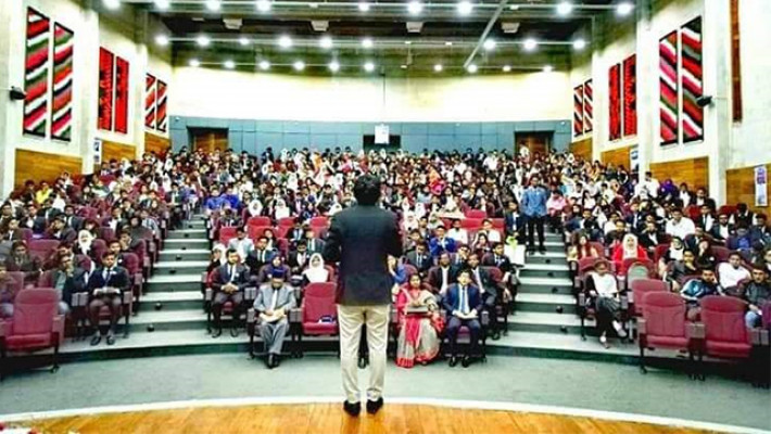 চট্টগ্রাম বিশ্ববিদ্যালয়ে নীলসের ল’ ক্যারিয়ার গাইডলাইন ফেব্রুয়ারিতে