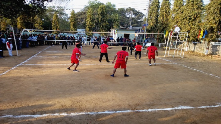 কুবিতে আন্তঃবিভাগ ভলিবল প্রতিযোগিতার উদ্ধোধন