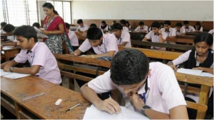 ভারতেও মাধ্যমিক পরীক্ষায় প্রশ্নফাঁস!