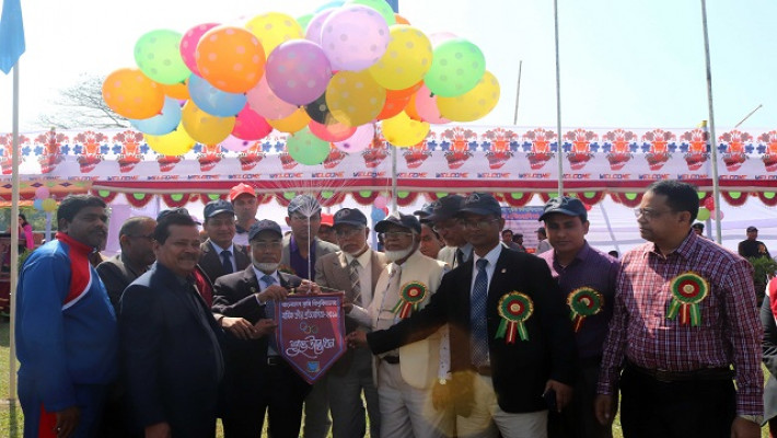 বাকৃবিতে বার্ষিক ক্রীড়া প্রতিযোগিতার উদ্বোধন