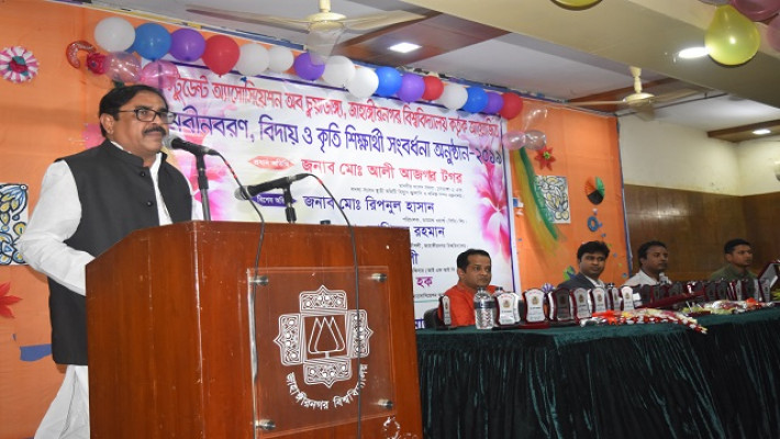 সন্ত্রাসমুক্ত দেশ গড়তে শিক্ষার্থীদের এগিয়ে আসতে হবে