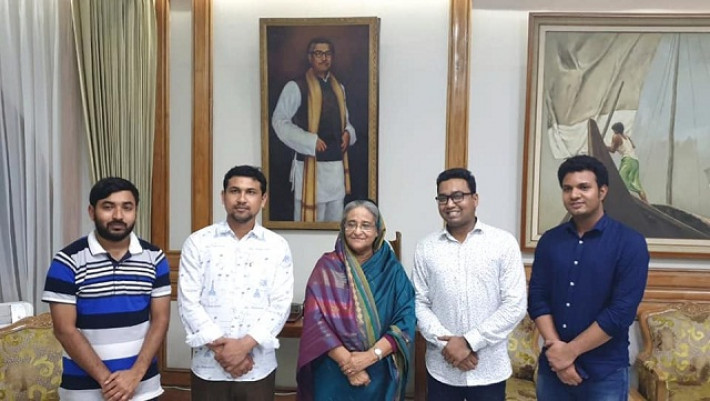 মঙ্গলবার রাতে ছাত্রলীগের চার শীর্ষ নেতা প্রধানমন্ত্রীর সঙ্গে দেখা করে