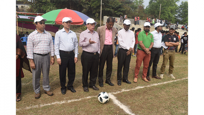শাবিপ্রবিতে আন্তঃবিভাগ ফুটবল প্রতিযোগিতা শুরু 