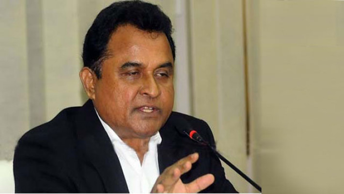 অর্থমন্ত্রী আ হ ম মুস্তফা কামাল