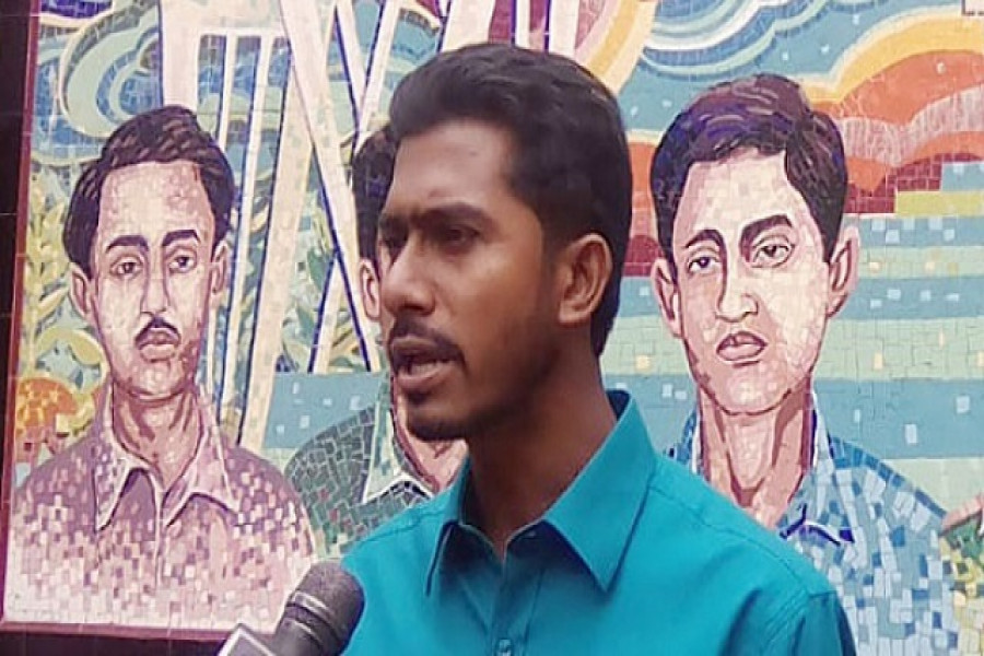 চাঁদাবাজির কনসার্টে ডাকসুর নাম জড়াবেন না: নুর