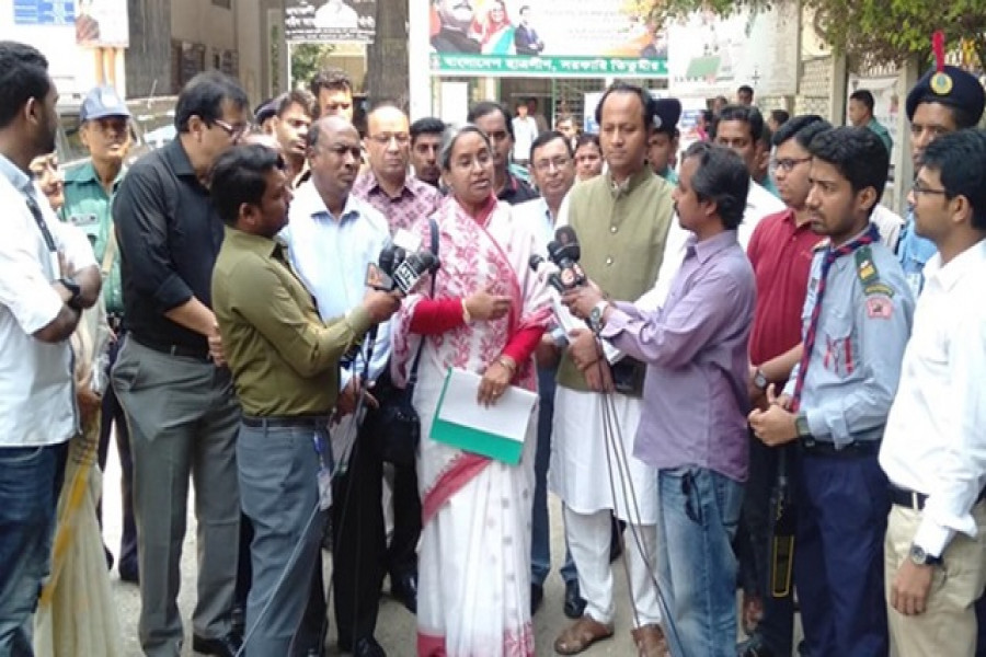 তিতুমীর কলেজ থেকে বেরিয়ে শিক্ষামন্ত্রী