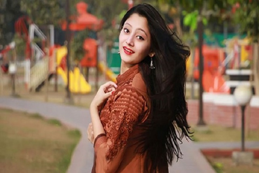 পূজা চেরি