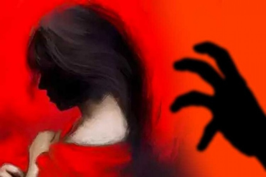 বাবার বিরুদ্ধে মেয়েকে ধর্ষণের অভিযোগ