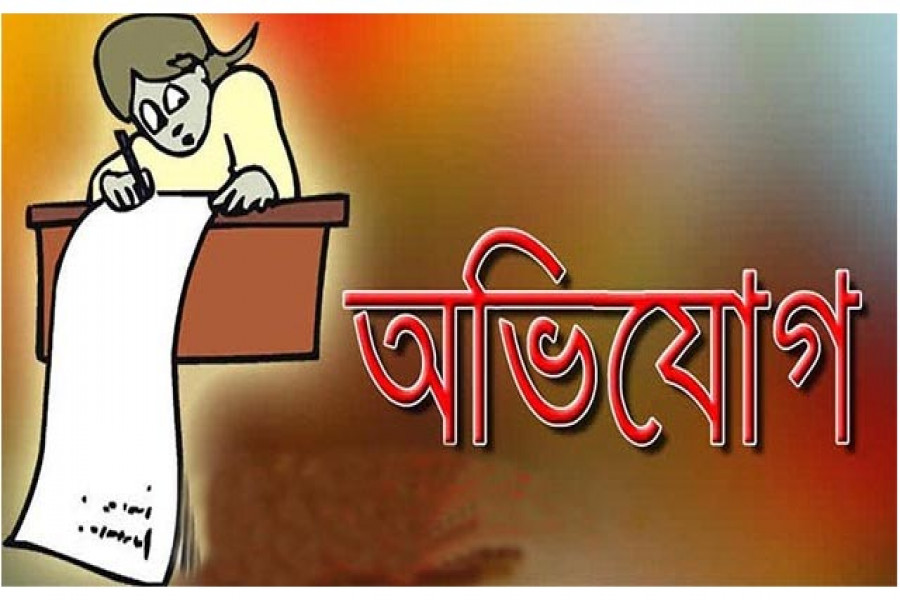 শিক্ষার্থীদের না জানিয়েই ভর্তির আবেদন