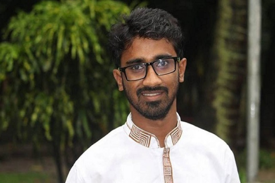 জীবনের নিরাপত্তা নেই, এলাকা ছাড়ল রাশেদ!