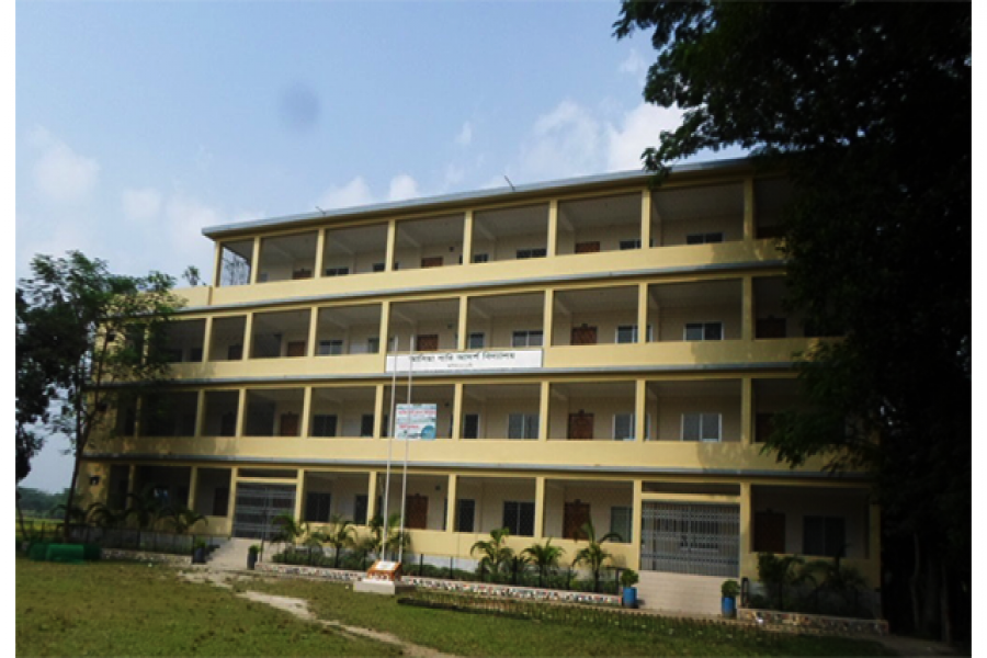 মফস্বলে আলো ছড়াচ্ছে আসিয়া বারি আদর্শ বিদ্যালয়
