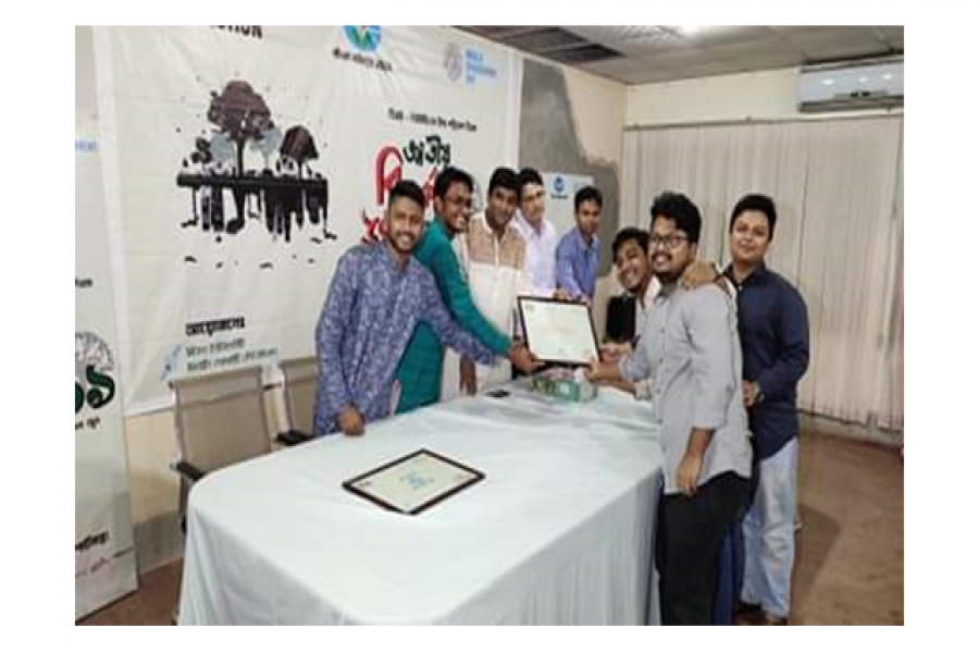 চবির বিতর্ক প্রতিযোগিতায় চ্যাম্পিয়ন টেক্সটাইল বিশ্ববিদ্যালয়