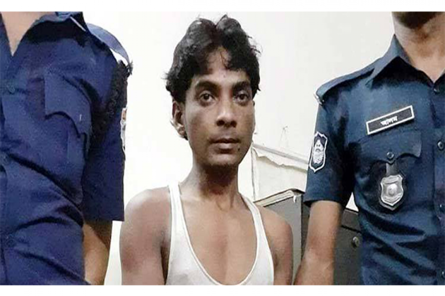 এবার ট্রেনের টয়লেটে ধর্ষণ!