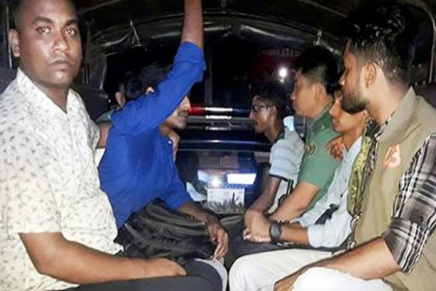 রিফাত হত্যা: পালিয়ে যাওয়ার পথে আটক আরও ৪